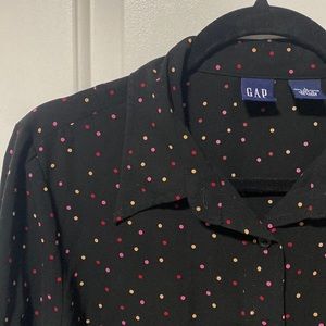 Gap polka dot button down blouse size L